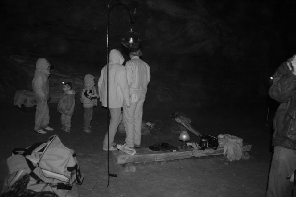 spirit hills_Haunted Hocking Ash Cave