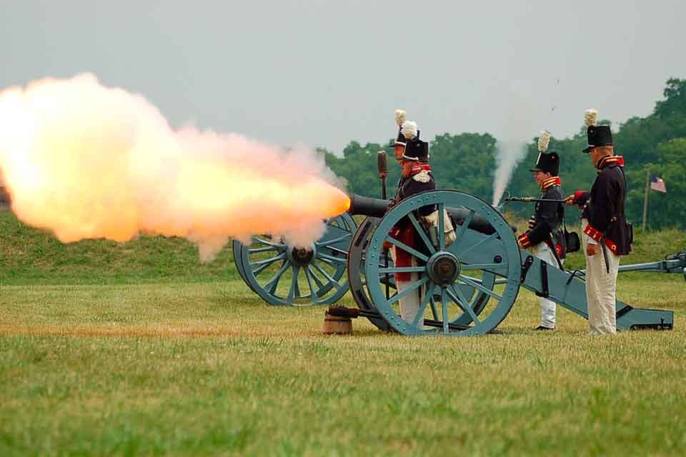 Cannon at Fort Meigs