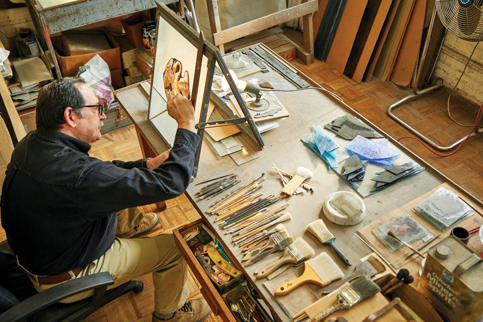 Franklin Art Glass_Mike painting glass Franklin Art Glass_Mike painting glass