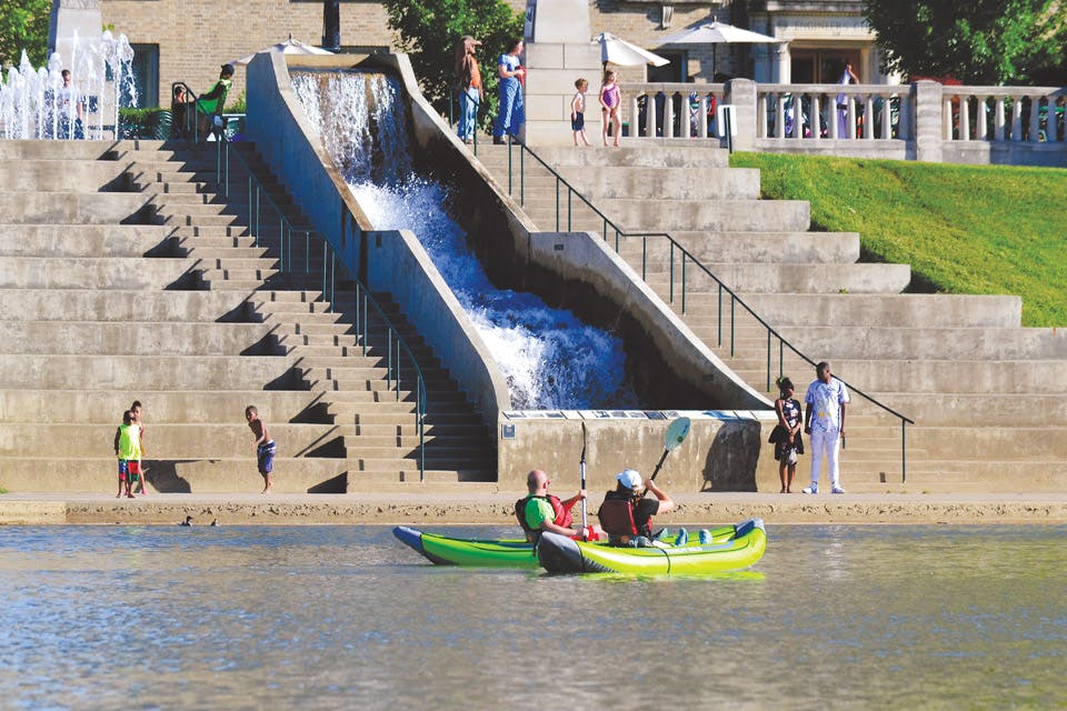 Dayton metroparks Kayaking the river