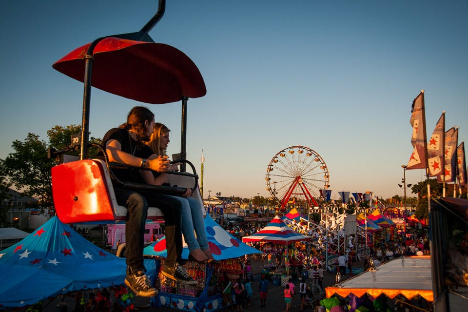 Couple on Skyglider at the Ohio State Fair (photo courtesy of Ohio State Fair)
