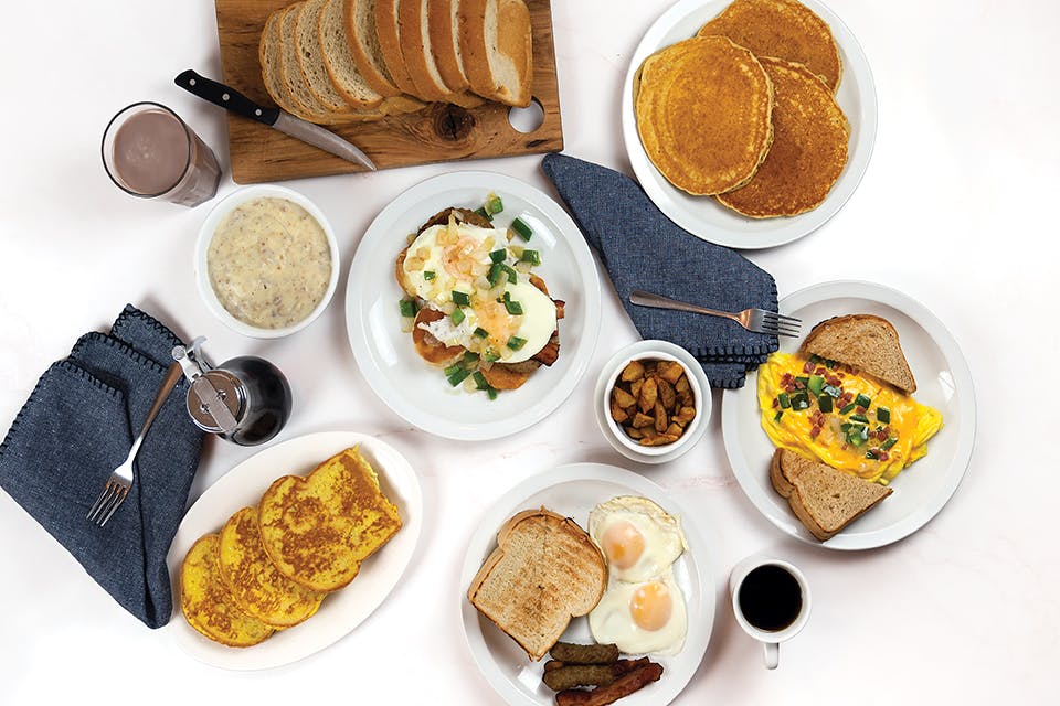 A breakfast spread from Mary Yoder’s Amish Kitchen in Middlefield (photo and styling by Schlabach Printer)