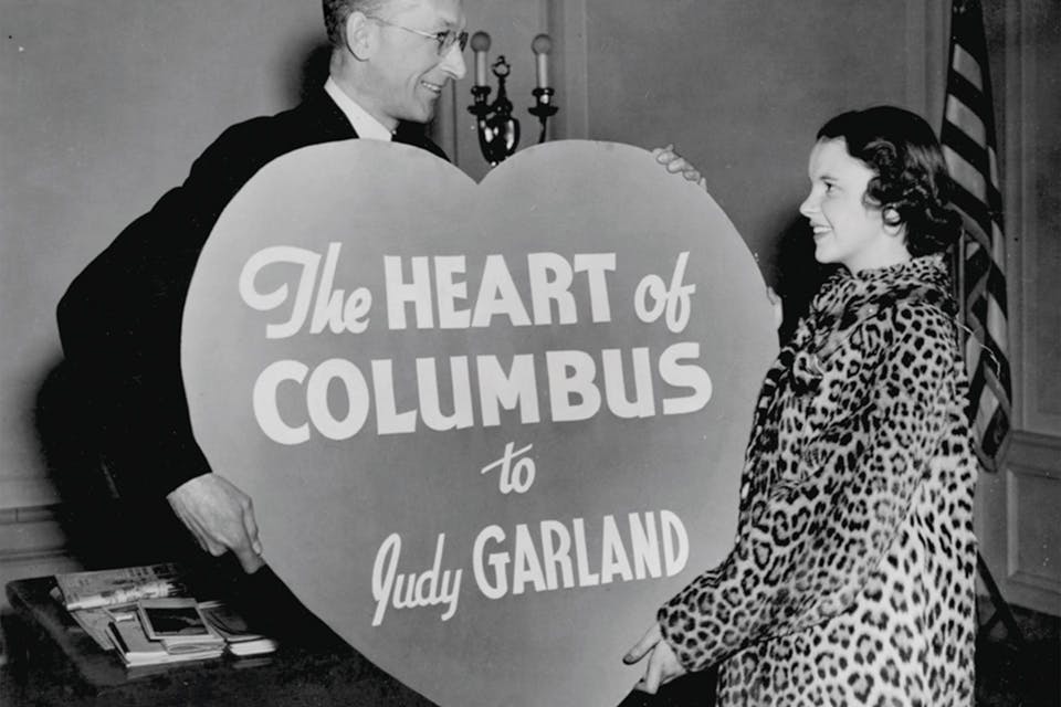 Judy Garland being welcomed by Columbus Mayor Myron Gessaman (photo courtesy of Ohio History Connection)
