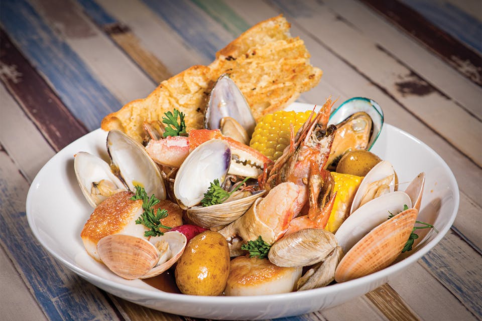 Corn, clams, potatoes and other sides from Gervasi Vineyard’s Clam Boil in Canton (photo courtesy of Gervasi Vineyard)