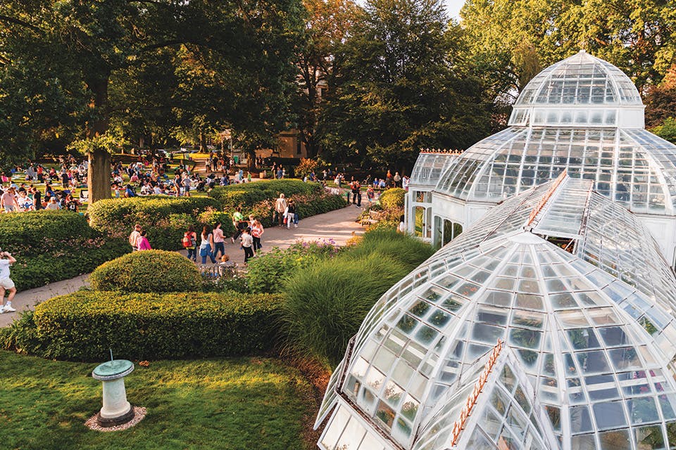 Gathering at The Frick Pittsburgh Museums and Gardens in Pittsburgh, Pennsylvania (photo by Seth Culp Ressler)