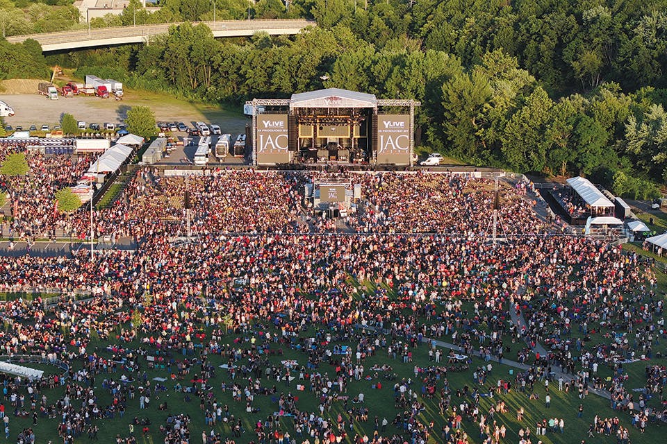 Aerial view of large crowd at Y Live in Youngstown (photo courtesy of Y Live Music) Aerial view of large crowd at Y Live in Youngstown (photo courtesy of Y Live Music)